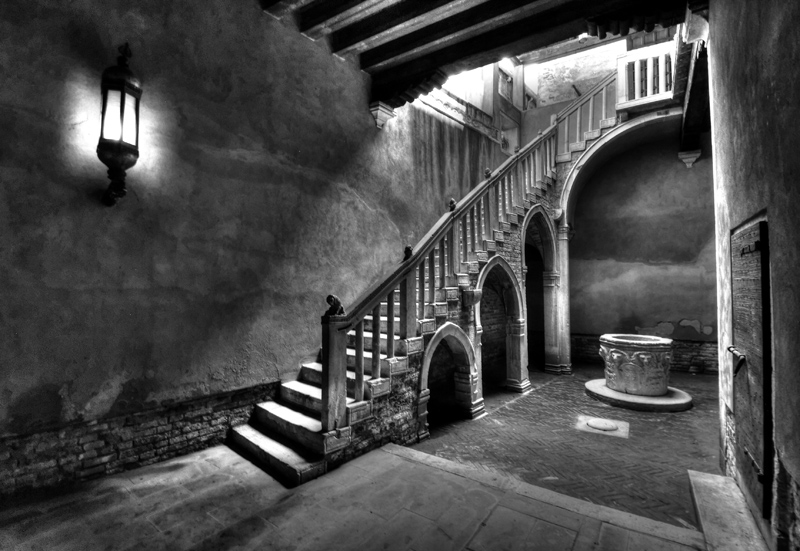Stairs.jpg