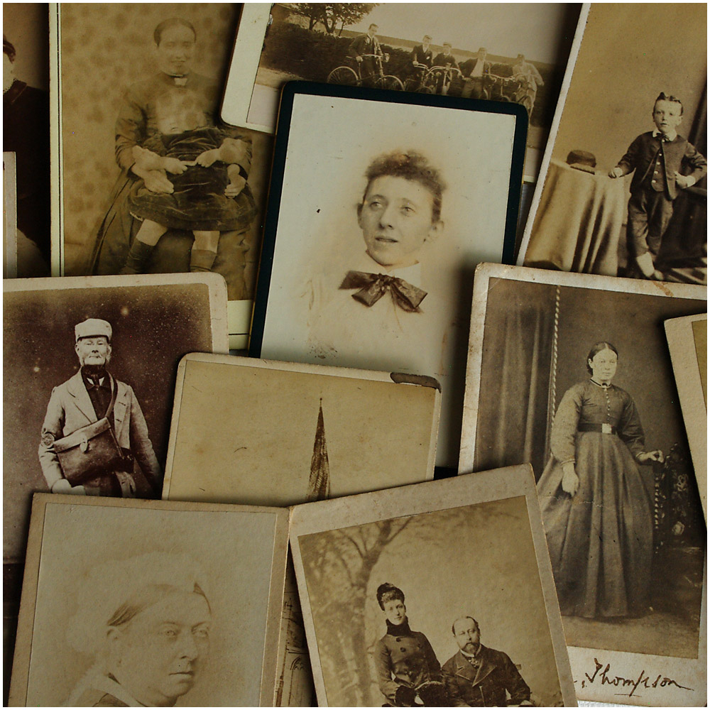 013 Cartes-de-Visite.jpg