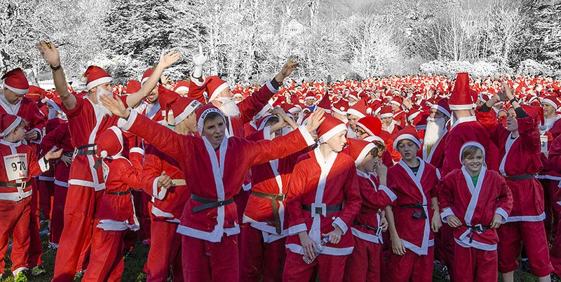 Skipton Santa Run rs.jpg