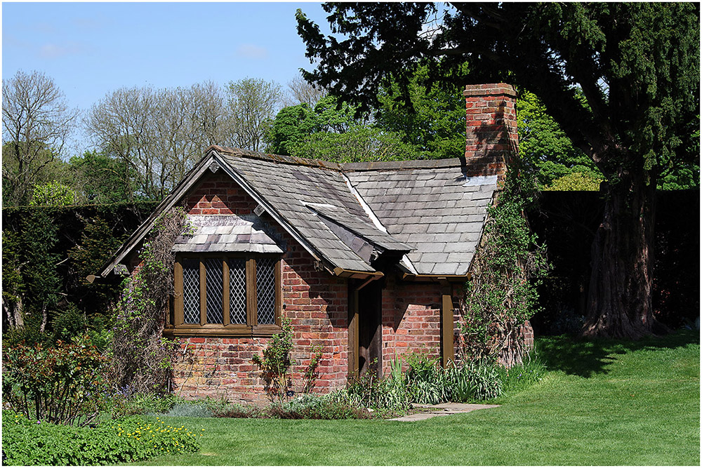 050 Tea Cottage Telephoto.jpg