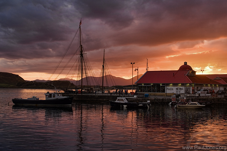 Oban_Harbour.jpg