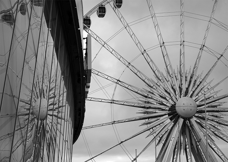 liverpool wheel reflection mono web.jpg