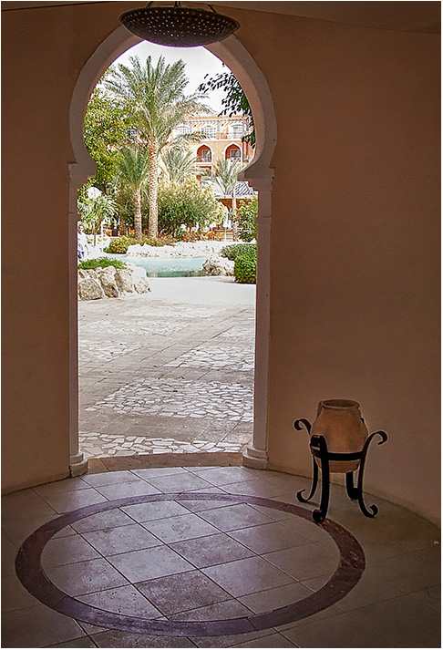 HURGHADA DOORWAY.jpg